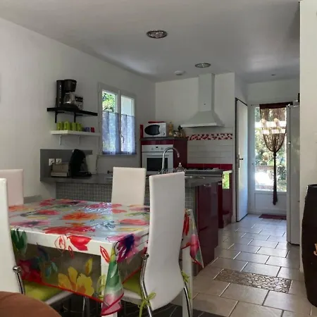 Сasa de vacaciones Maison Neuve A Jard-sur-mer, Proche Plage, Foret, Port, 4 Pers, Wifi, Jardin, Plancha *