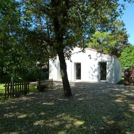Сasa de vacaciones Maison Neuve A Jard-sur-mer, Proche Plage, Foret, Port, 4 Pers, Wifi, Jardin, Plancha *