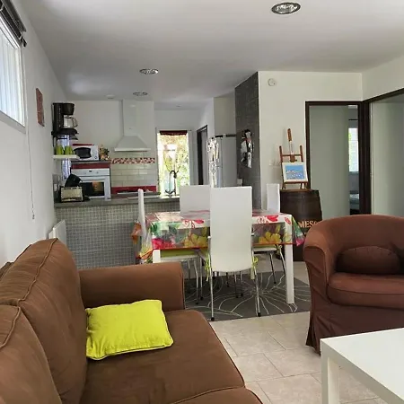 Maison Neuve A Jard-sur-mer, Proche Plage, Foret, Port, 4 Pers, Wifi, Jardin, Plancha Сasa de vacaciones *